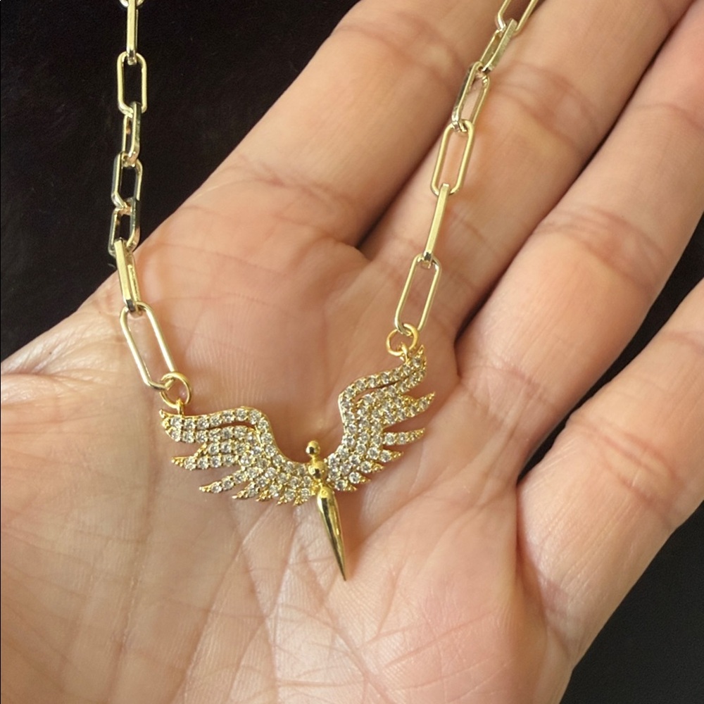 Gold Winged Pendant Necklace - Elegant Women’s Jewelry